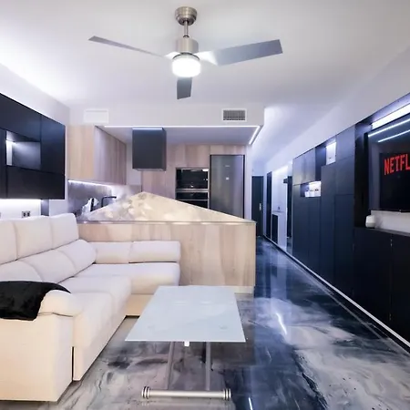 La Farola - Luxury Domotic Flat In Puerto Deportivo Apartman