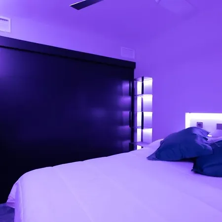 Apartman La Farola - Luxury Domotic Flat In Puerto Deportivo