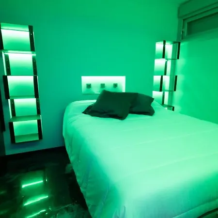 La Farola - Luxury Domotic Flat In Puerto Deportivo Apartman Marbella