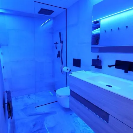 La Farola - Luxury Domotic Flat In Puerto Deportivo Apartman *