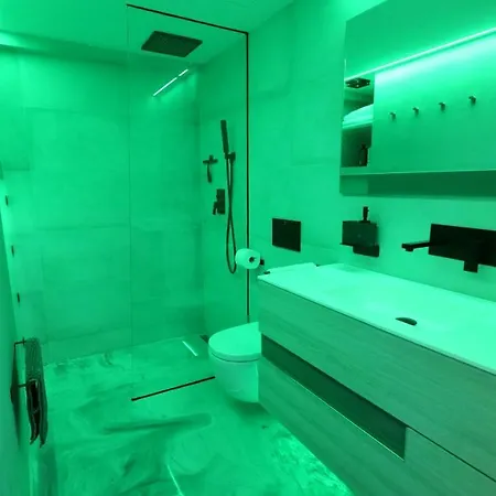 Appartamento La Farola - Luxury Domotic Flat In Puerto Deportivo