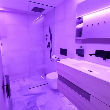 Appartamento La Farola - Luxury Domotic Flat In Puerto Deportivo *