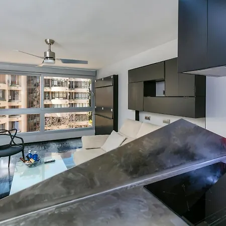 Apartman La Farola - Luxury Domotic Flat In Puerto Deportivo *